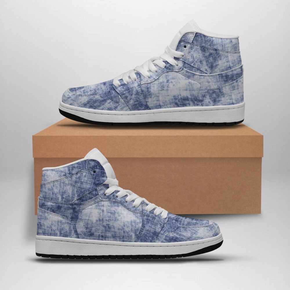 All-Season Sneakers with Breathable Lining - Evo Sneaker